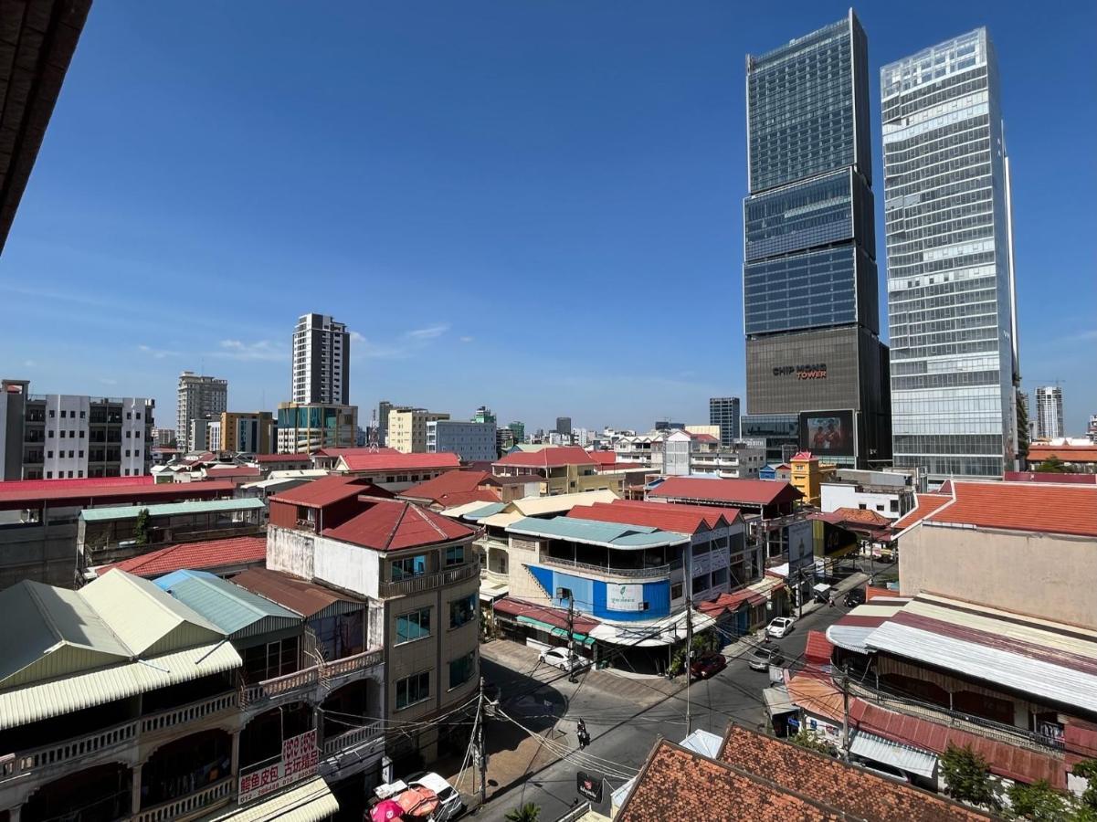 Chung Hsin Hotel 中信酒店 Phnom Penh Exterior photo